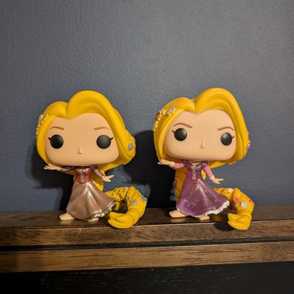 2 Rapunzel Funko Pop Figures - Picture 2 of 3